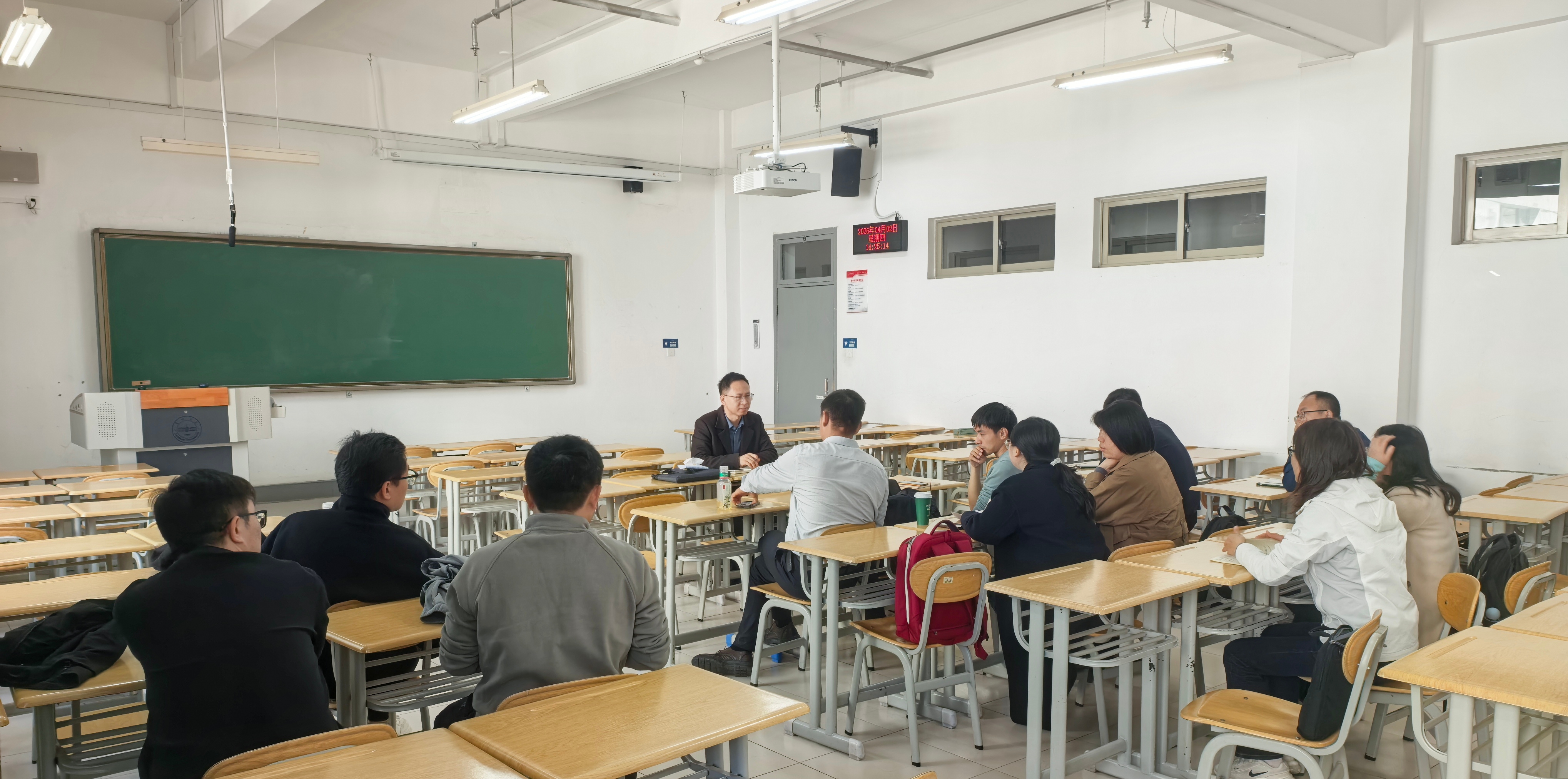 1775138845808374.jpg 5a4225fc46eca0104da15fc82ad21445.jpg